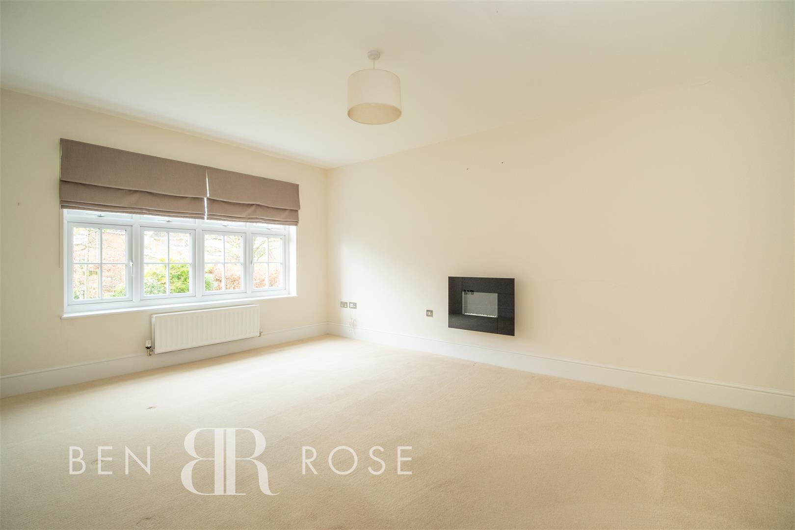 4 bed property in Riley Place, Chorley
